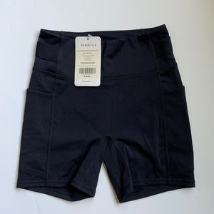 Fabletics 5” Short